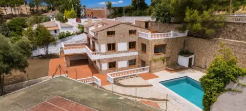 Chalet en Carrer de la Camamilla