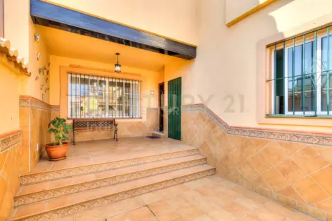 Chalet en calle del Río de las Pasadas