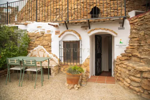 Chalet en calle Castillo Alto