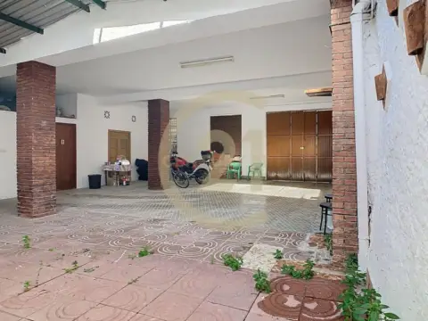 Chalet en calle de la Virgen de la Candelaria