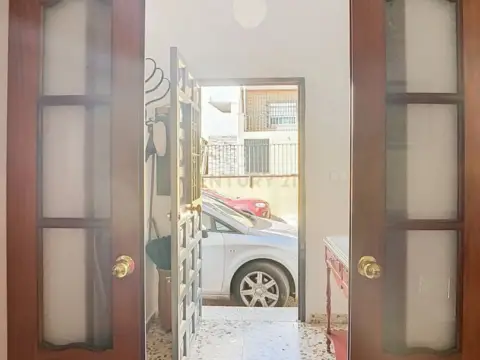 Chalet en calle de la Fuente