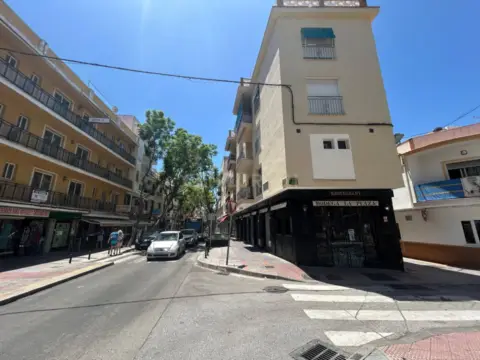 Local comercial en Avenida de los Boliches
