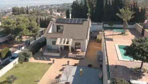 Chalet en calle de los Casares