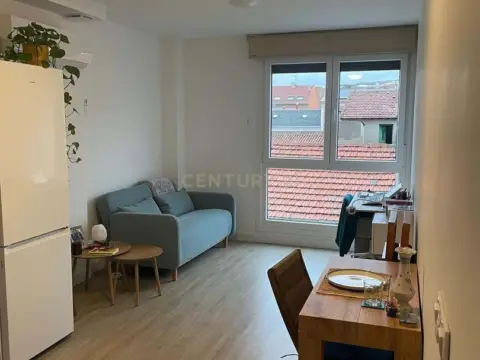 Piso en calle del Río Jarama