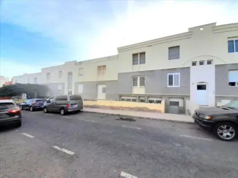 Local comercial en calle Sagrado Corazon