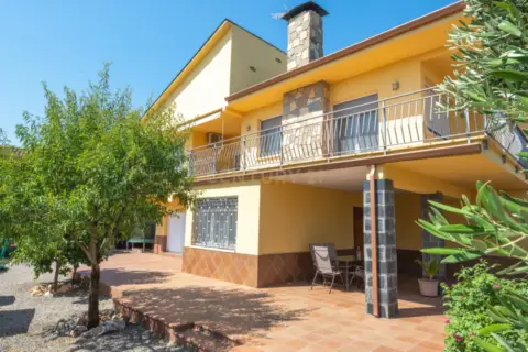 Chalet en calle Montaña del Montseny