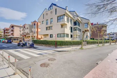 Piso en Mendilauta Kalea