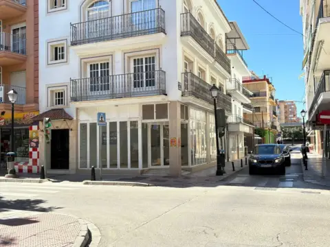 Local comercial en calle Fuengirola
