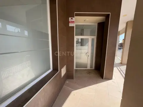 Local comercial en calle de la Margarita