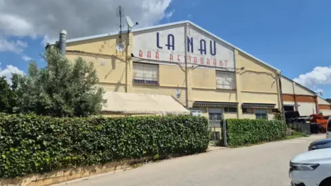 Local comercial en calle Parets del Vallès