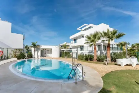 Chalet en calle Encinas
