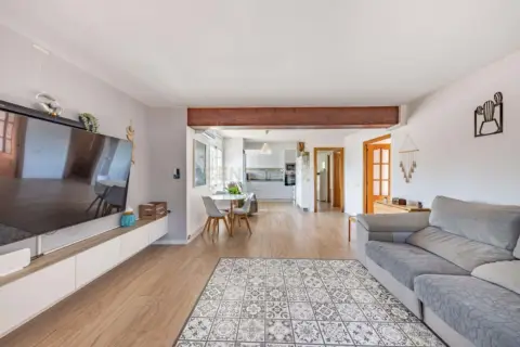 Chalet en Carrer de la Ginesta