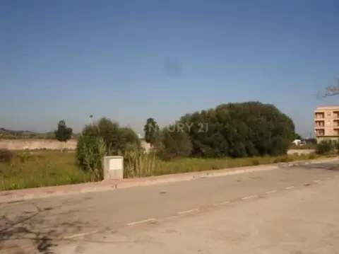 Terreno en calle El Verger