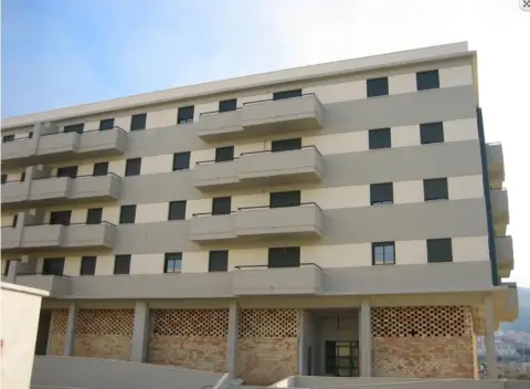 Local comercial en Cuesta de Verónica