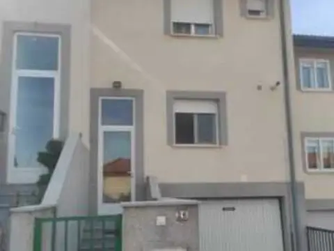 Casa adosada en Camino de Pinilla