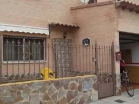 Casa en calle Clvicente Aleixandre