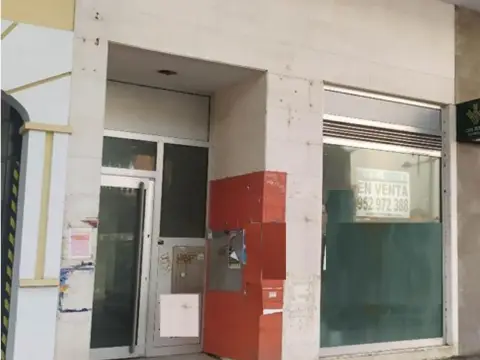 Local comercial en calle Mediterrareno