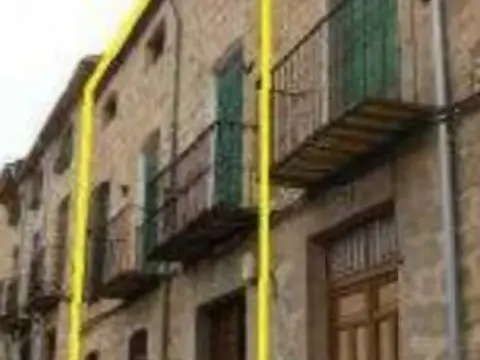 Casa adosada en calle de Juan de Dios González