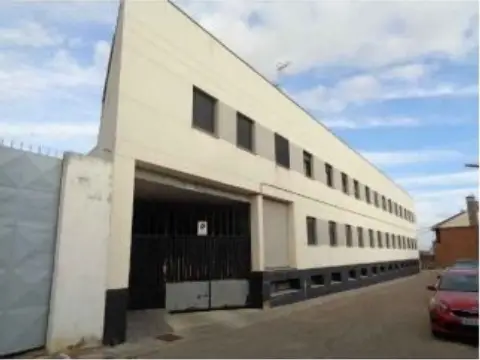 Piso en Camino del Bosque