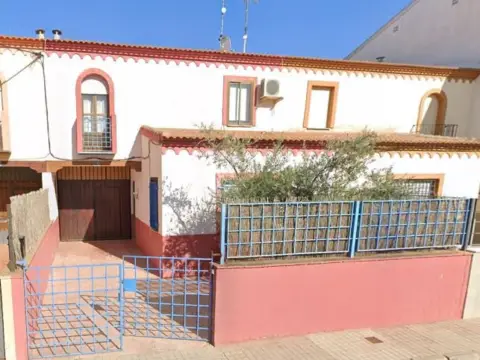 Casa en calle de la Orden Calatrava