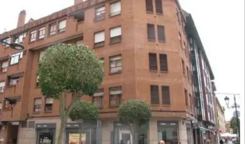 Local comercial en calle del Río Piloña