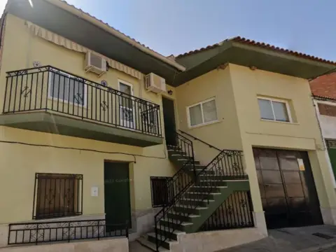 Casa en calle Clel Santo