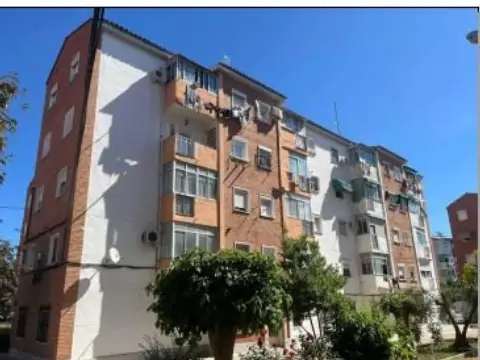 Piso en calle del Primero de Mayo