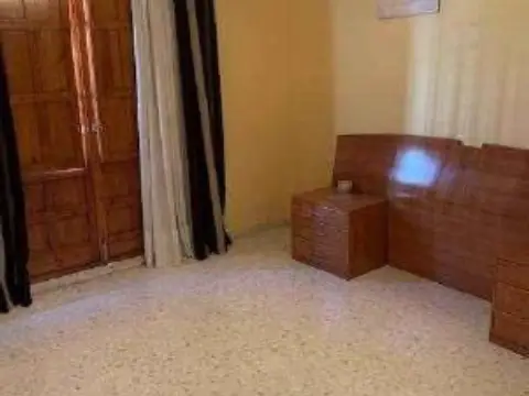 Piso en calle de la Carrera Baja