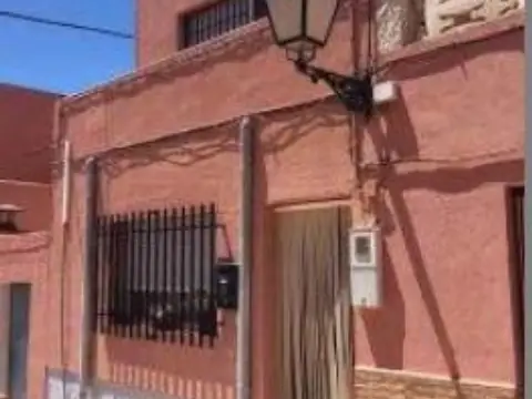 Casa adosada en calle de Pablo Picasso