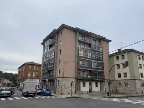 Piso en calle del Río Sella