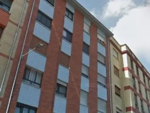 Piso en calle Adolfo Garcia Arbesu