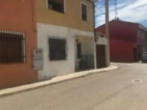 Casa en calle Cerro Cambronal