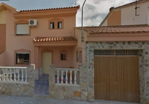 Casa en calle Cltoledo