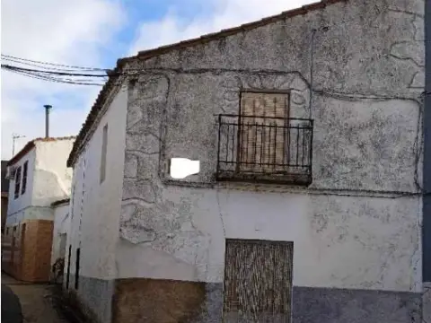 Casa en calle Cura Francisco Leo