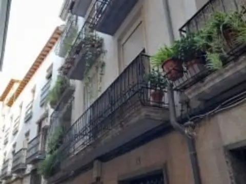Piso en calle de Bernardo López