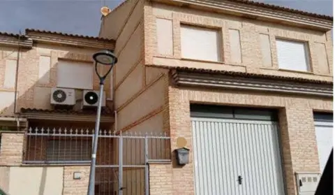 Casa adosada en calle Camino de Las Eras