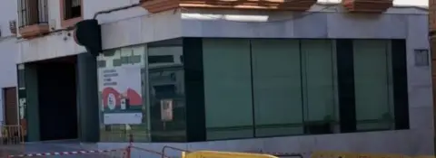 Local comercial en calle Crtra Malaga