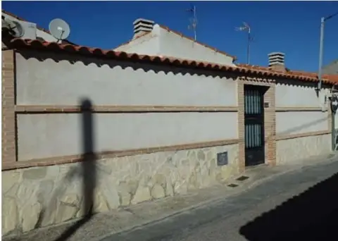 Casa en calle Clheroes del Alcazar