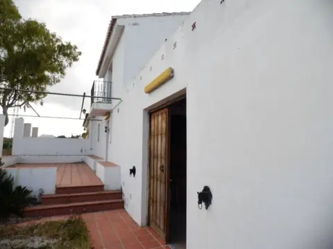 Finca rústica en Área de Triana-Cabrillas-Trapiche