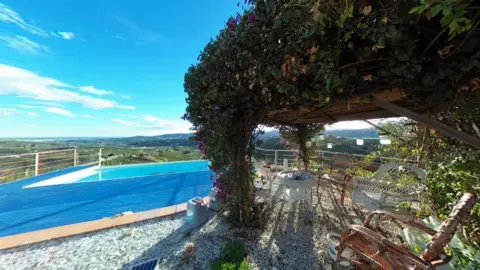 Finca rústica en Área de Triana-Cabrillas-Trapiche