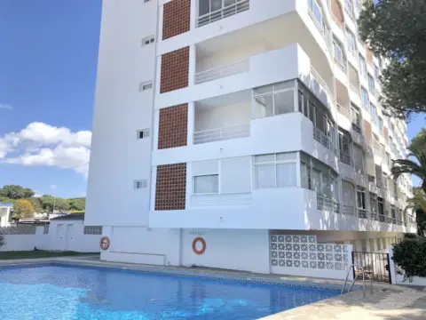 Apartamento en Costabella-El Rosario-Ricmar
