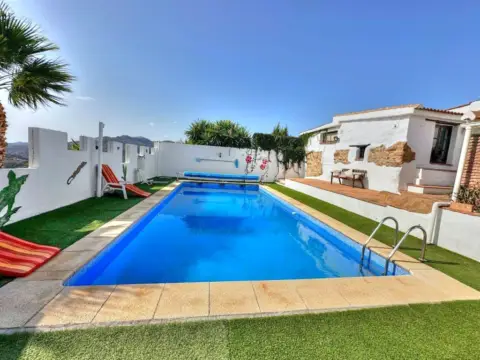 Finca rústica en Almáchar