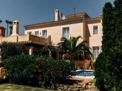 Casa en Los Monteros