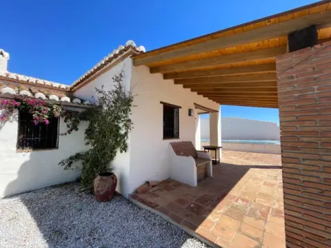 Finca rústica en Almáchar