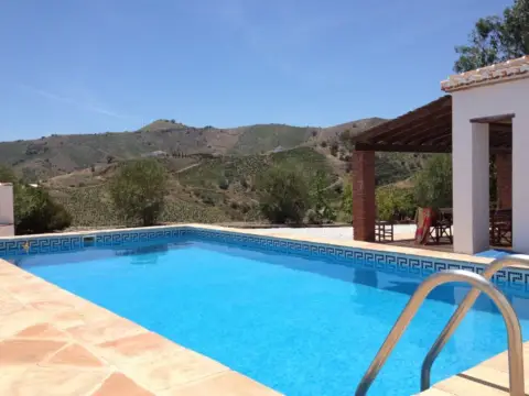 Finca rústica en Almáchar