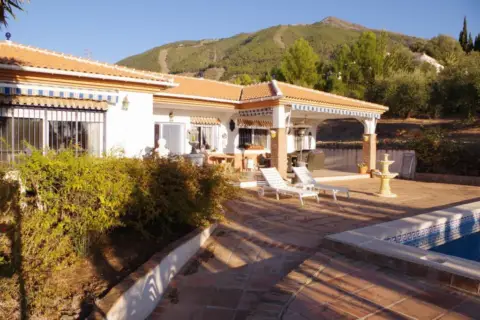 Finca rústica en Alcaucín