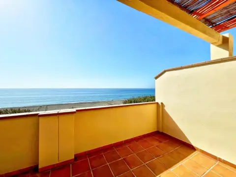 Casa adosada en Benajarafe