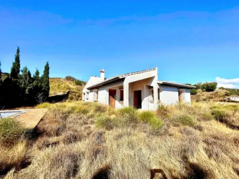 Finca rústica en El Borge