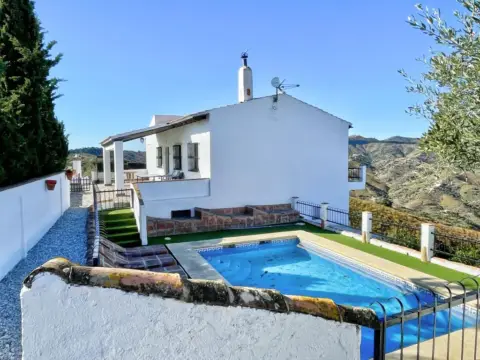 Finca rústica en Almáchar