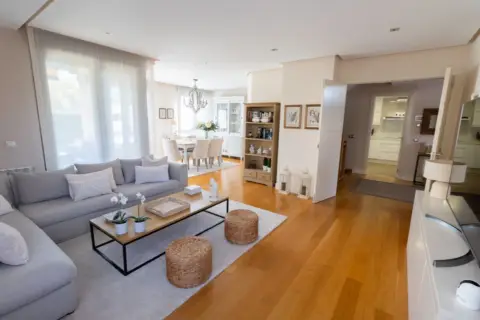 Chalet en Núcleo Urbano